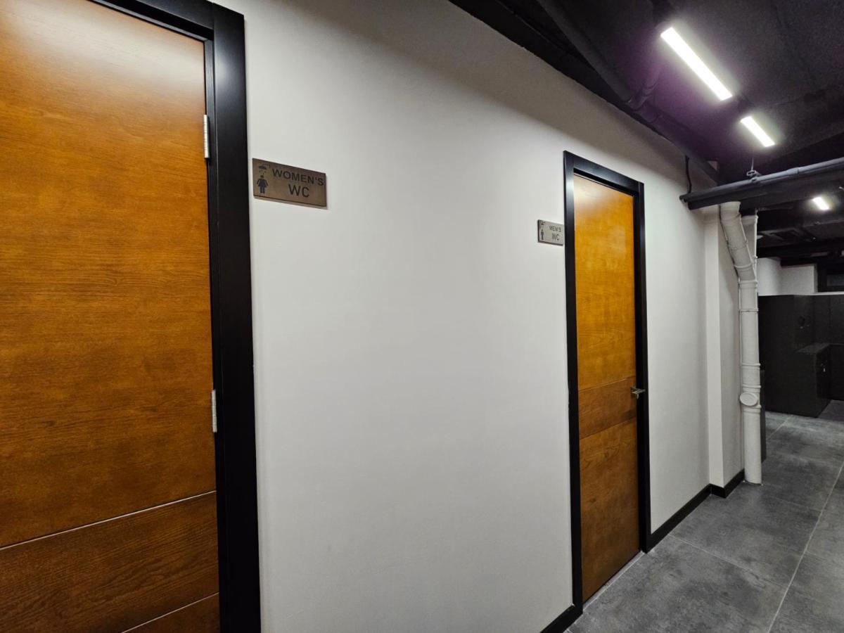 Orion Hostel Ереван Экстерьер фото