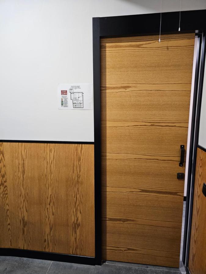 Orion Hostel Ереван Экстерьер фото