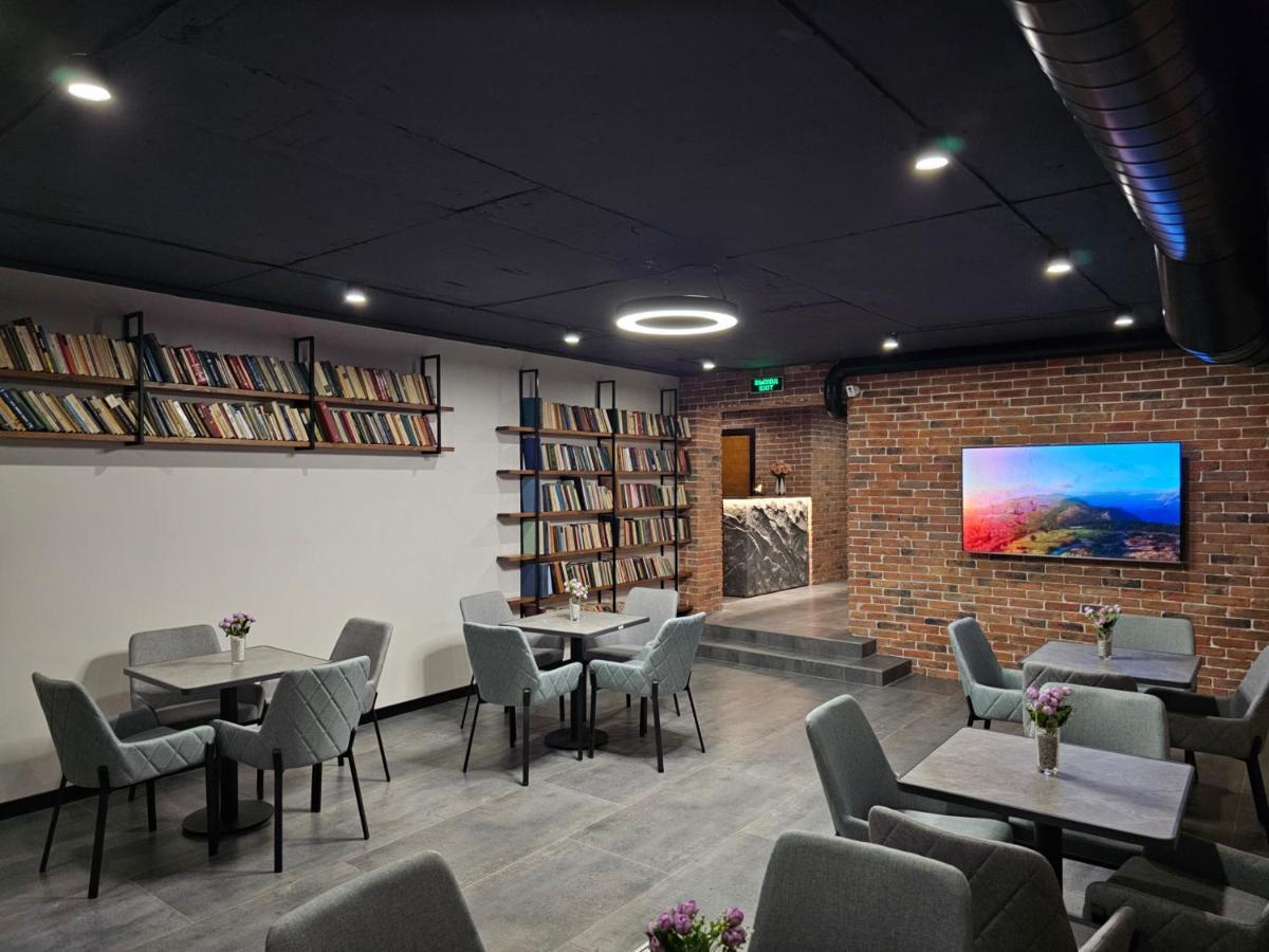 Orion Hostel Ереван Экстерьер фото
